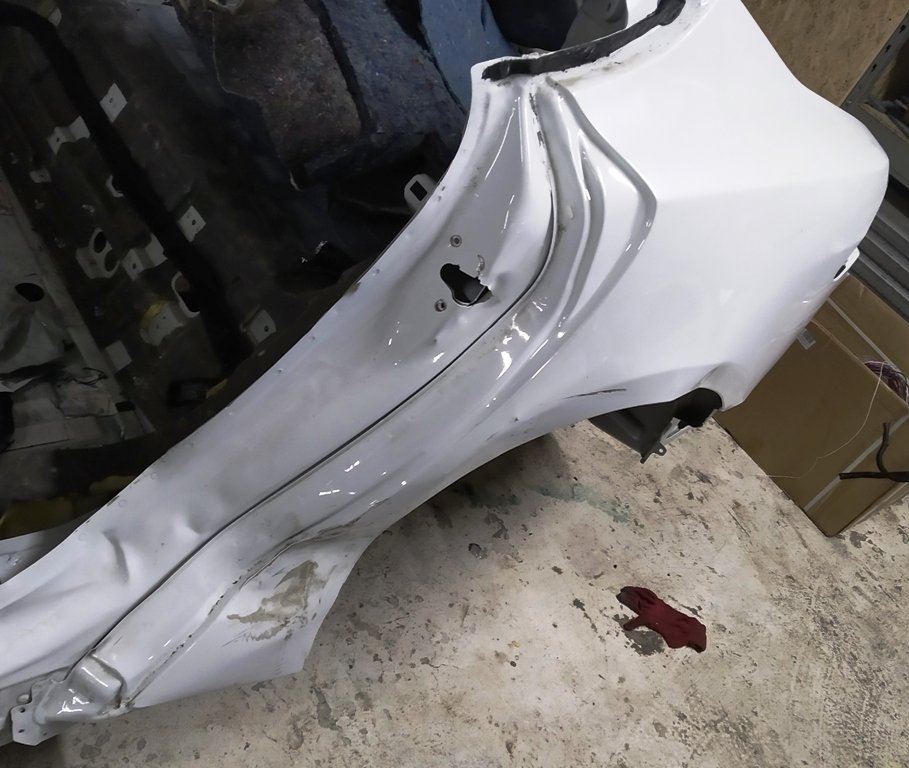3 1031638-S0-A z Guardabarros trasero izquierdo cuarto (asiento de puerto de carga grande, dañado) Tesla modelo S REST 1031638-S0-A