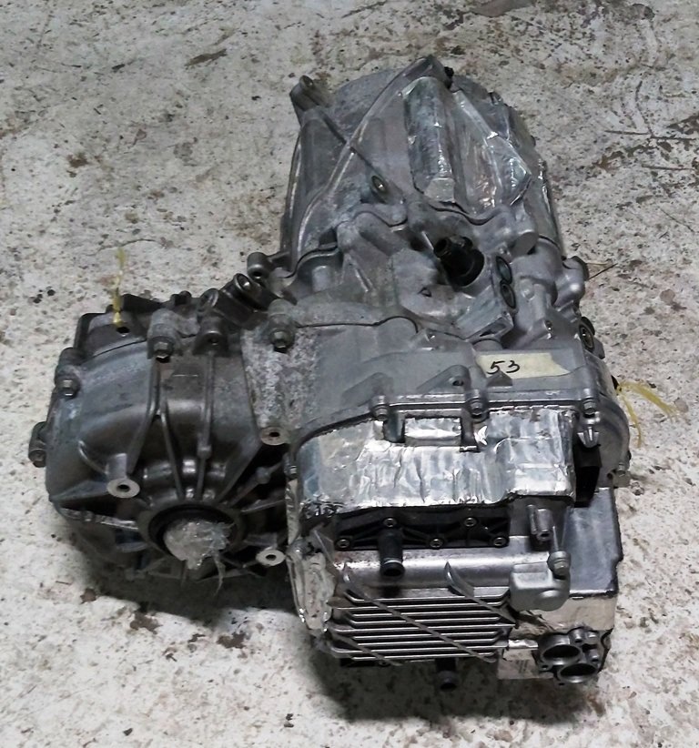 1 Přední motor bez výměníku Tesla model S 1134783-00-J