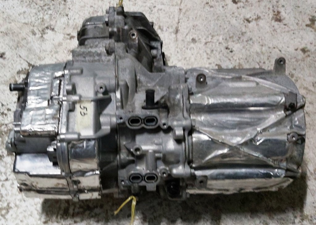 1 Přední motor bez výměníku Tesla model S 1134783-00-J