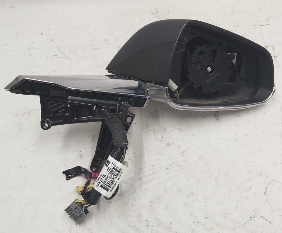 3 Lusterko zewnętrzne prawe PREMIUM (bez elementu lusterka) Tesla model S, model S REST 1041318-00-G