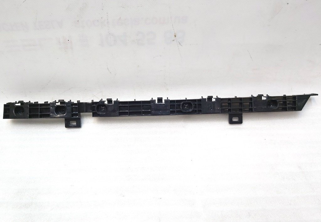 5 BRACKET ASSEMBLY - REAR WING RIGHT HAND Tesla model S, model S REST 1091987-00-C