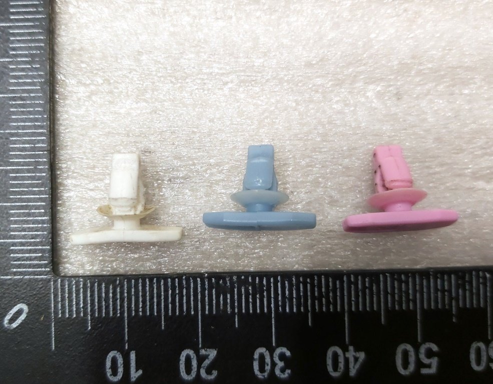 Door Seal Clip Front Rear Left Right Tesla model S, model S REST 11:70 MS