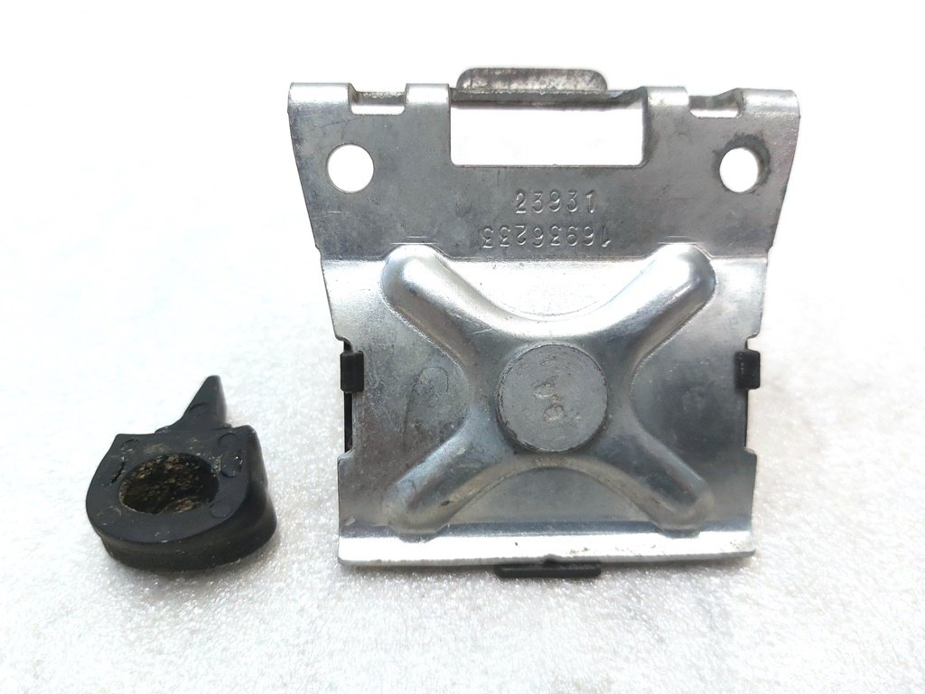 Glass Position Lock External Part Tesla Model S, Model S REST, Model X 16936233