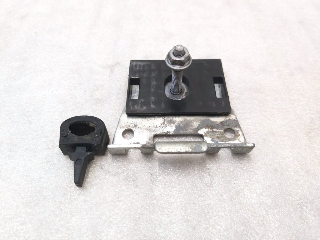 Glass Position Lock External Part Tesla Model S, Model S REST, Model X 16936233