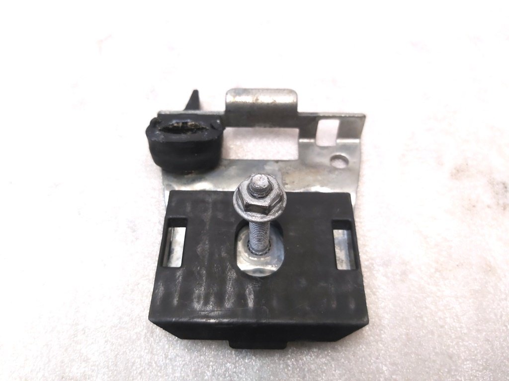 Glass Position Lock External Part Tesla Model S, Model S REST, Model X 16936233