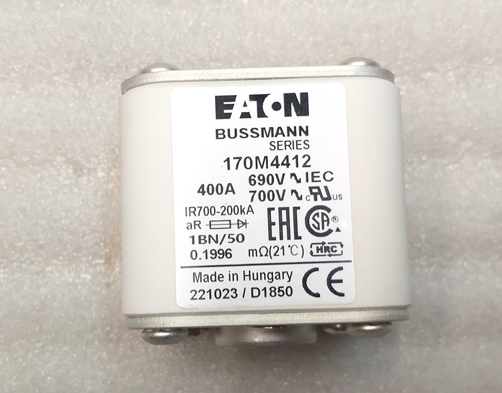2 メインバッテリーヒューズ 400A Bussmann 170M4412 Tesla モデル S 1089619-00-D