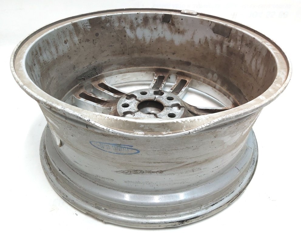 1 Disco ruota (19x8.0J - SILVER) con danni Tesla modello S, modello S REST 1054040-00-B