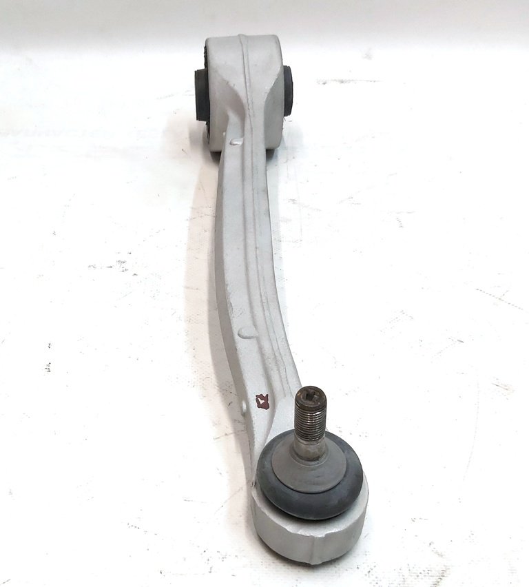 6 Levier longitudinal inférieur gauche ancien modèle (banane) Tesla Model S 6007998-00-C