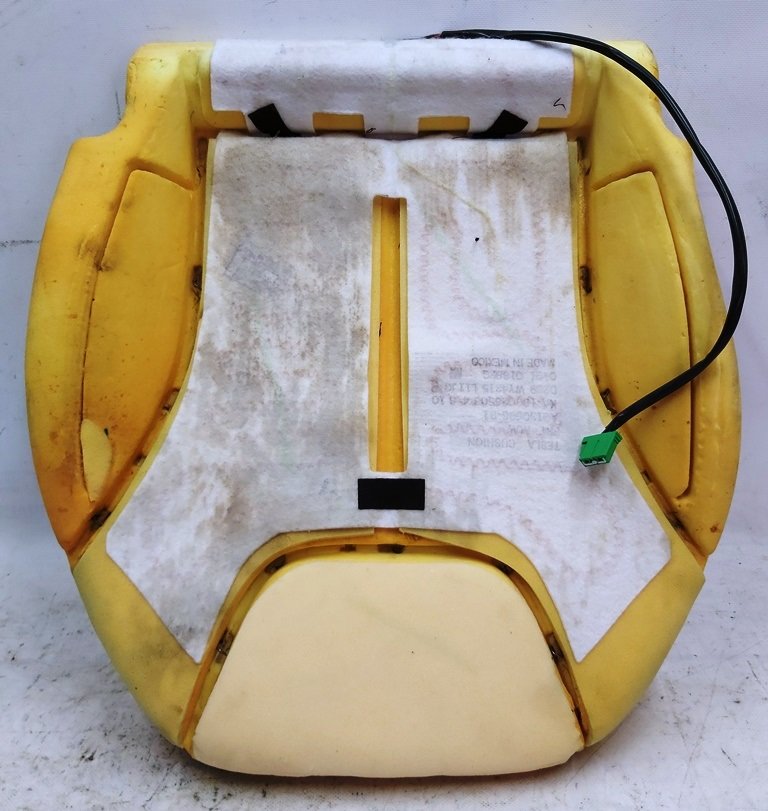 助手席ヒーター シート下部フォーム アセンブリー GEN1 テスラ モデル S FSBR23644