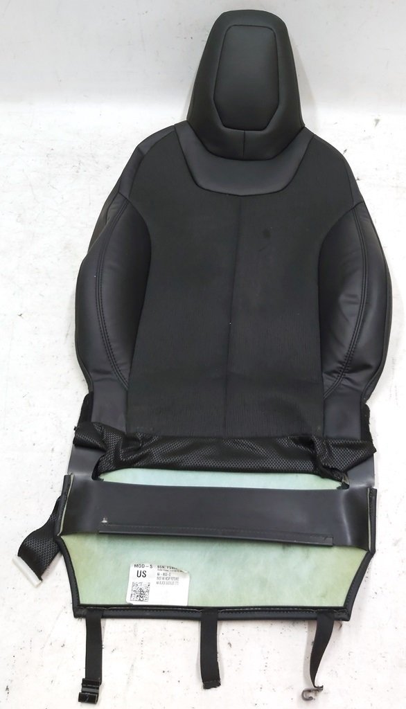 3 運転席シート張り BASE BLK GEN 1 テスラ モデル S、モデル S REST 1013072-01-C