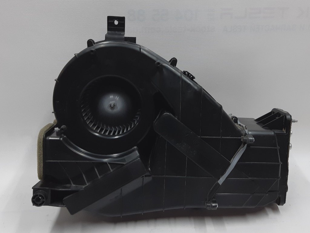 14 Печка задняя без клапана и нагревательного элемента Tesla model X 1023883-00-J