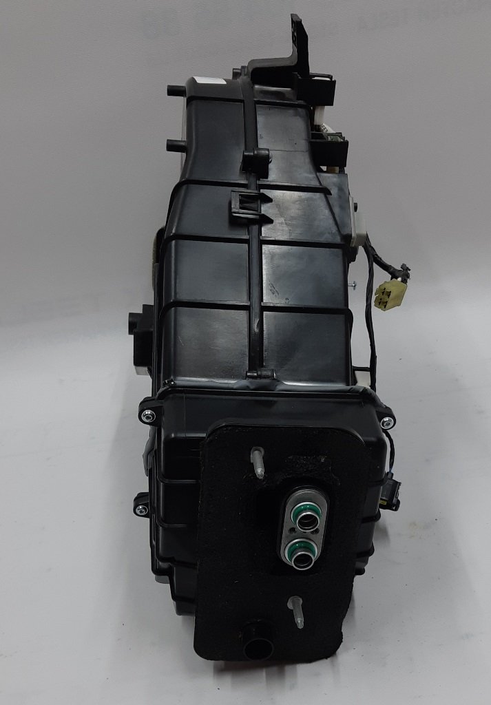 14 Печка задняя без клапана и нагревательного элемента Tesla model X 1023883-00-J