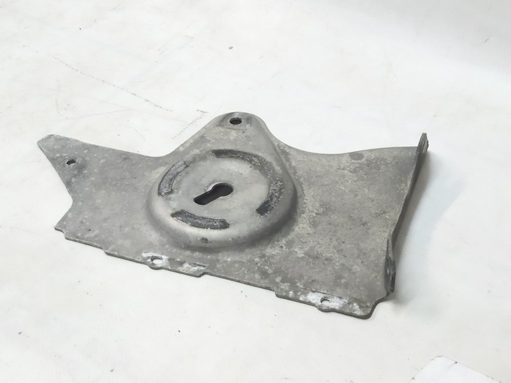 18 Bakre underrammeplate venstre Tesla Model X 1027563-00-B