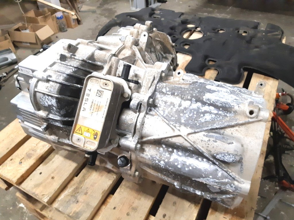 1 Frontmotor 3.0-150 TESLA Modell X 1134783-01-J