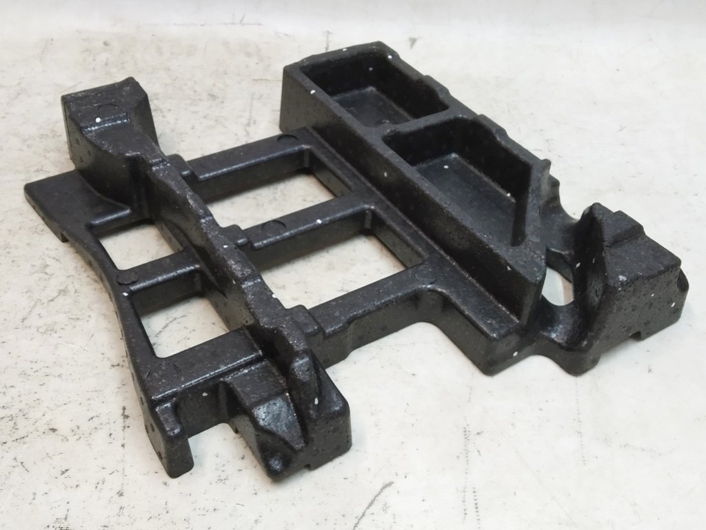 7 Tomt fyllingspanel (2. seterad) venstre Tesla Model X 1126910-00-A
