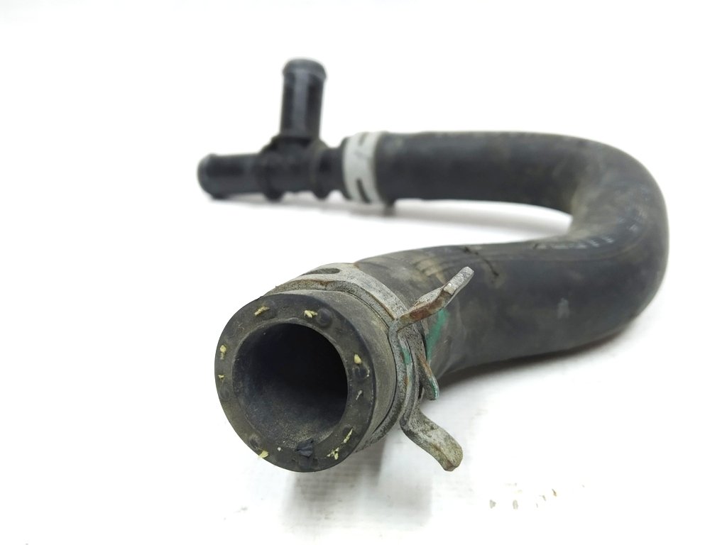 26 Durite de refroidissement 3-4 voies valve radiateur Tesla model S REST 1058614-00-C