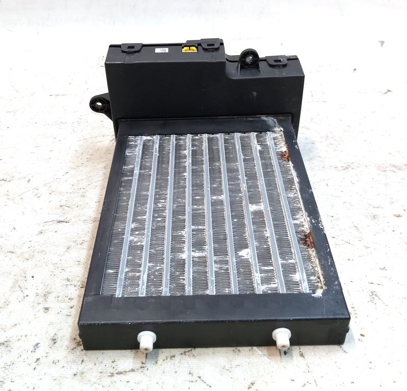 1 Innervärmarelement (GEN3) skadat Tesla modell X 1060432-00-E