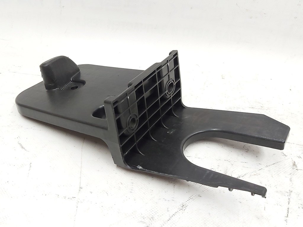 14 BRACKET, LOAD FLOOR SUPPORT, RH Tesla model X 1066848-00-E