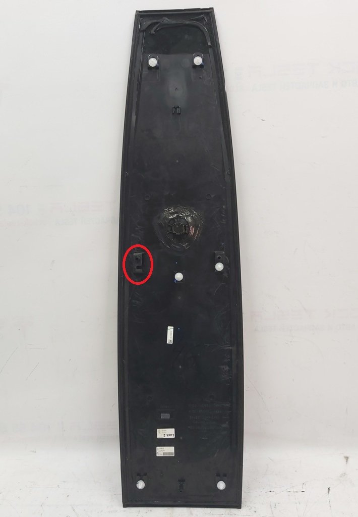 19 1125009-00-A Pannello esterno tetto posteriore centrale Tesla modello X 1125009-00-B