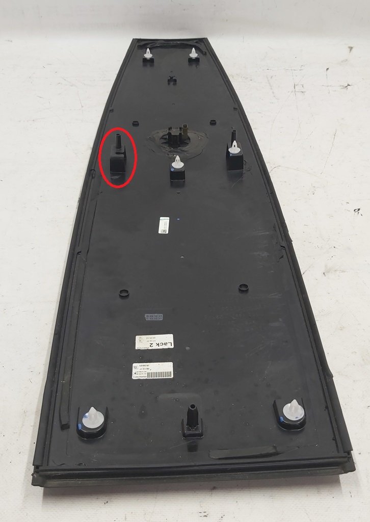 19 1125009-00-A Pannello esterno tetto posteriore centrale Tesla modello X 1125009-00-B