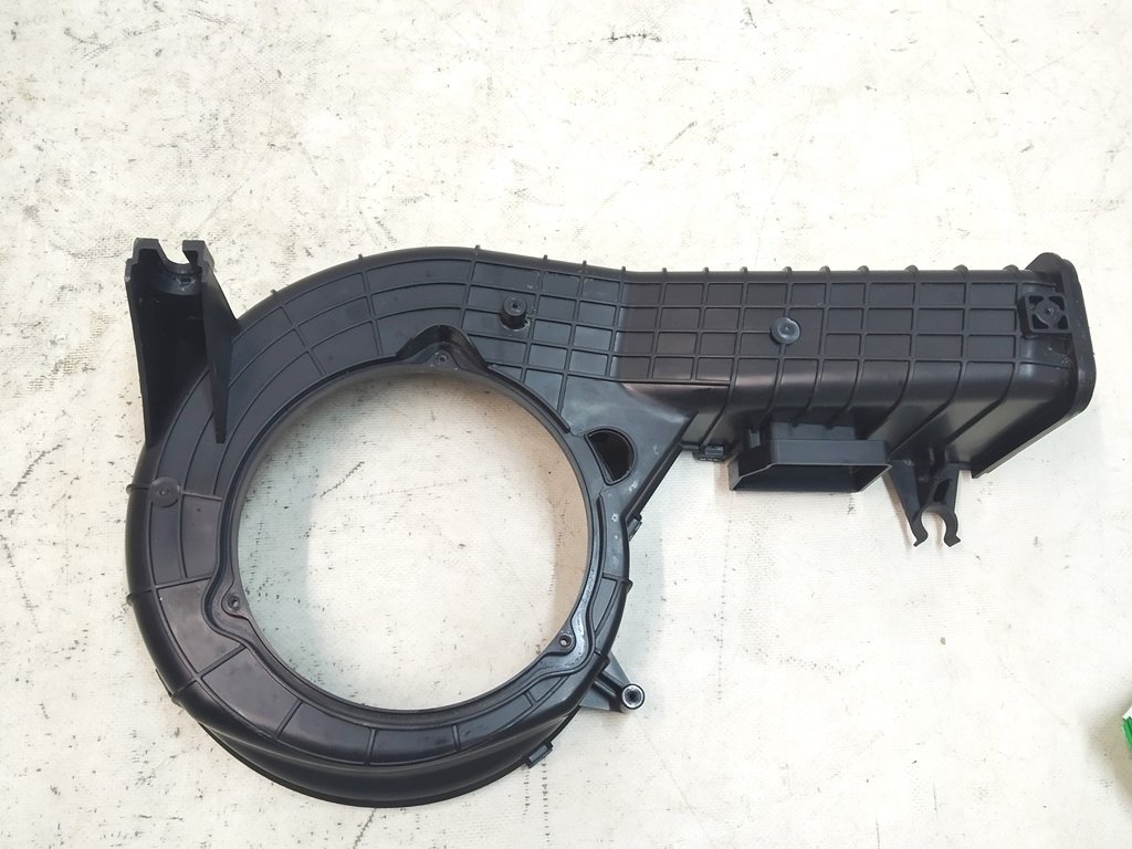 7 Värmefläkt volute (luftkonditionering) botten Tesla Model X 1116133-00-B