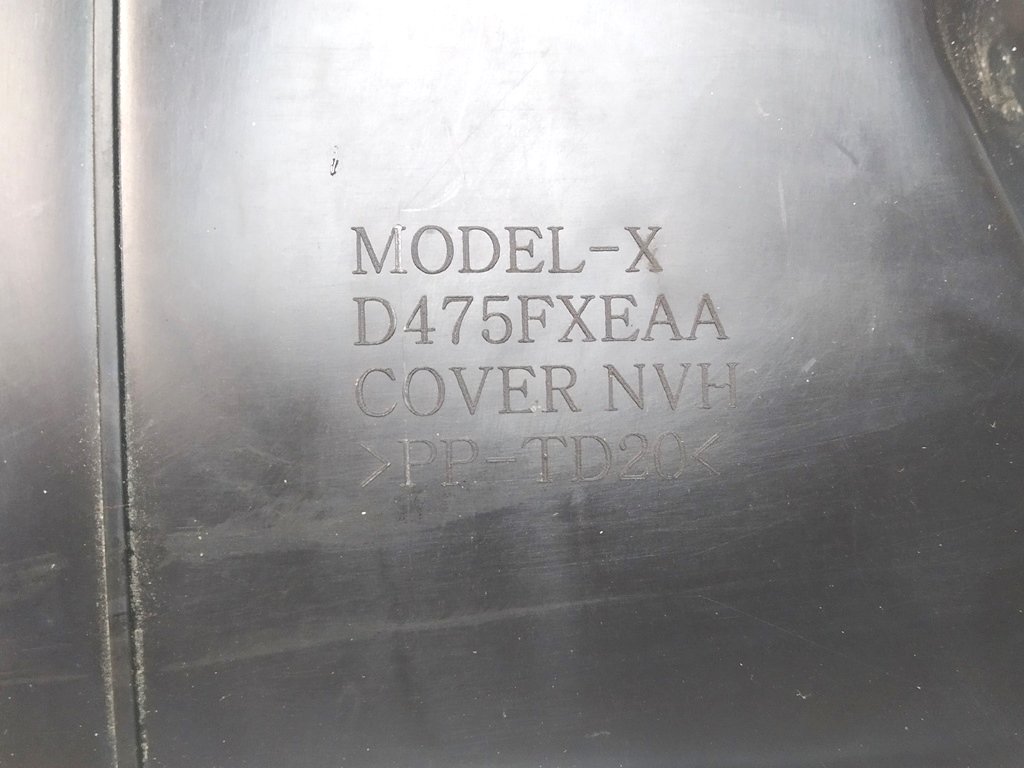 Osłona wlotu powietrza do klimatyzatora D313/315 FXEAA (ogrzewanie wnętrza) D475FX górna Tesla Model X 1116133