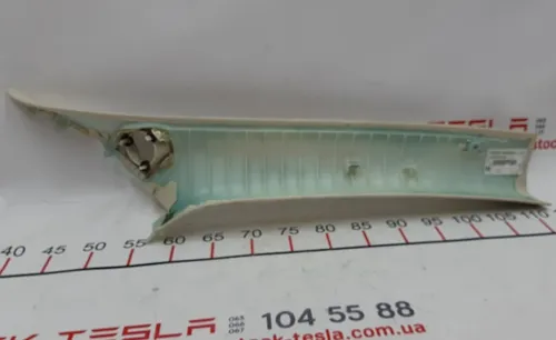 1 Облицювання стійки A ліва TEXTILE (FOG) з пошкодженням Tesla model S 1002485-00-J