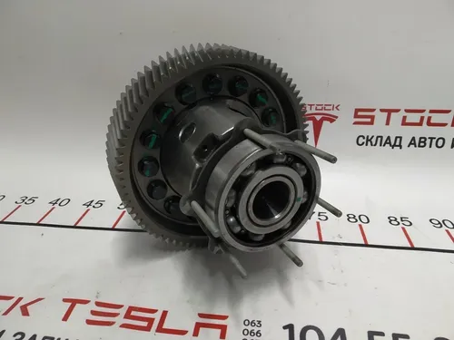 带差速器和轴承组件的主齿轮 SPORT Tesla S 型、S 型 REST 1025598-00-T