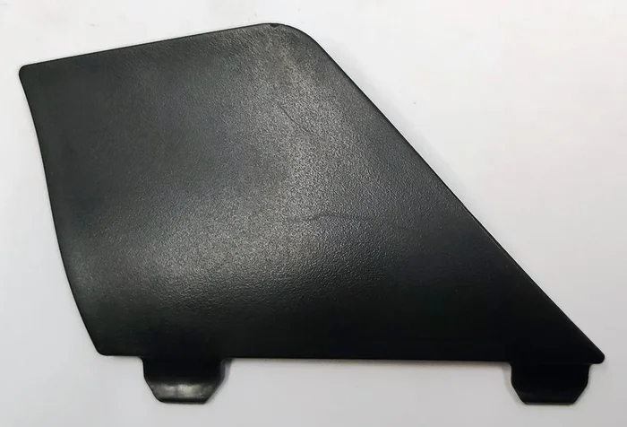 10 핸들 앞 왼쪽 아래 도어 카드 플러그 손상 Tesla 모델 S, 모델 S REST 1002974-00-E