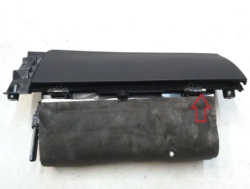 Бардачок ( ящик рукавички ) PUR BLACK з пошкодженням Tesla model S REST , model X 1003327-21-P