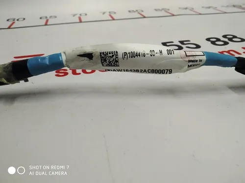 2 Проведення консолі Tesla model S 1004418-00-D