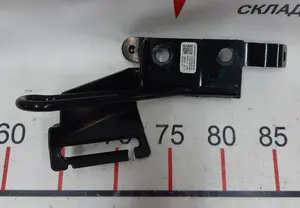 Halterung Sicherheitsgurt 2. Reihe rechts Tesla Model S, Model S REST 1022115-00-B