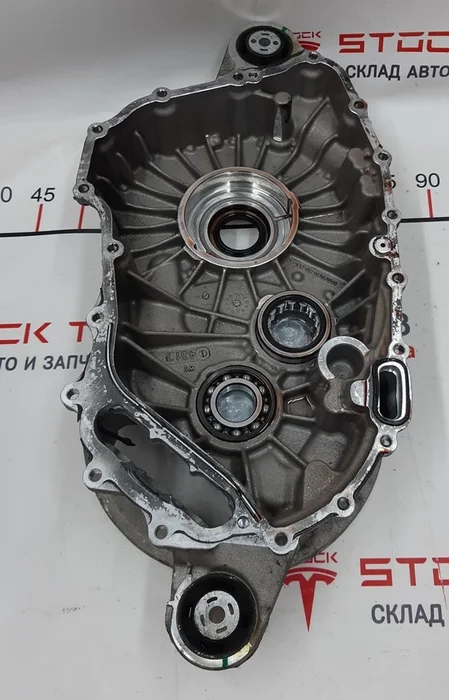 1 Motorgetriebegehäuse mit Öldichtung und Lagerbaugruppe Tesla Model S, Model S REST 1006205-00-A