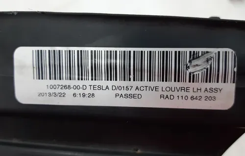 2 1007268-00-D zアクティブな左アイレットハウジング（モジュールとクロームストリップなし）、損傷ありテスラモデルS 1007268-00-F