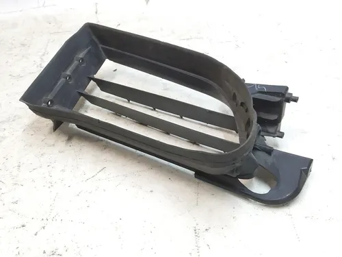 Actieve linker doorvoertulebehuizing (schade) Tesla Model S 1007268-00-F