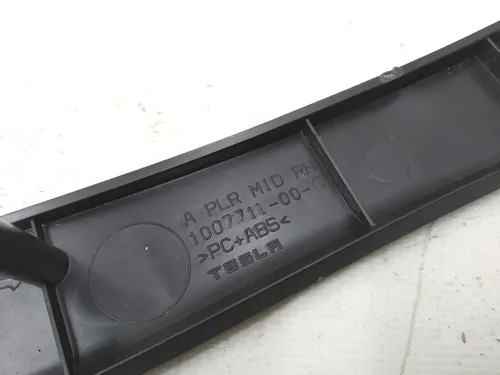 Blende Türöffnung A-Säule vorne rechts Tesla Model S, Model S REST 1007711-00-D
