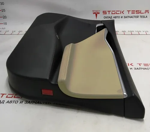 右前门卡总成 PUR BLACK PUR MOJAVE Tesla Model S、Model S REST 1007936-22-M
