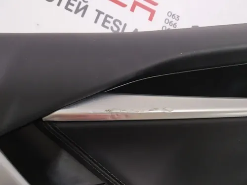 3 Карта дверей передньої правої у зборі PURB/PVCB/PVCB BLACK (з пошкодженням) Tesla model S, model S REST 1007936-22-M
