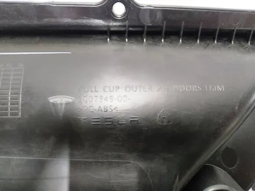 Placă pentru mânerul ușii din stânga față/spate (interior) Tesla model S, model S REST 1007949-00-L