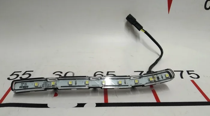 Iluminare card portiera spate stanga Tesla model S, model S REST 1007988-00-F