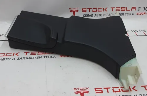 15 1008905-02-B Bピラートリム右下 MAMTH LTHR テスラモデルS、モデルS REST 1008905-02-B