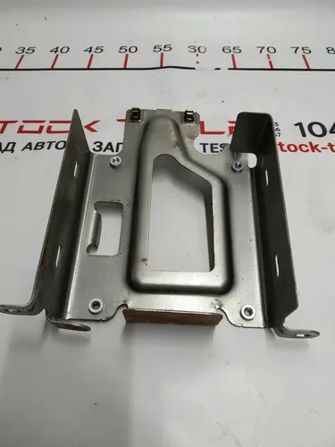 Radio og forstærker monteringsbeslag Tesla model S, model S REST 1009126-00-E