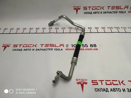 Rura klimatyzatora Tesla model S 1009293-00-A