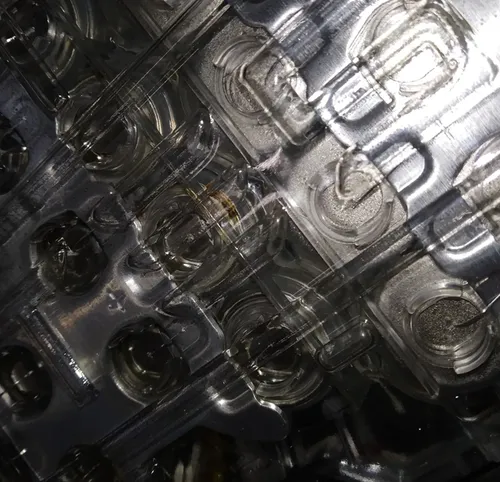 S3 주 배터리 모듈(BMB 보드 없음, 산화의 경미한 흔적) Tesla 모델 S 1014114-00-E