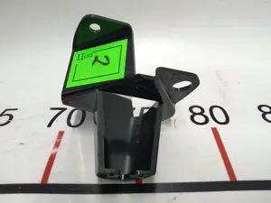 2 1009369-00-B Wspornik plastikowych drzwi tylnych prawych Tesla model S, model S REST 1009369-00-B