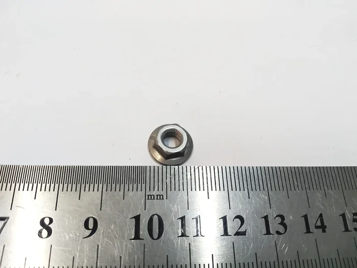 Гайка HEX-FLNG,M5X.8,STL,ZNC,NYLOCK Tesla model S, model S REST, model X, model 3 1012845-00-A