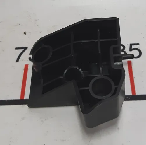 Voorbumperbevestiging links binnen met schade Tesla model S 1061331-00-B