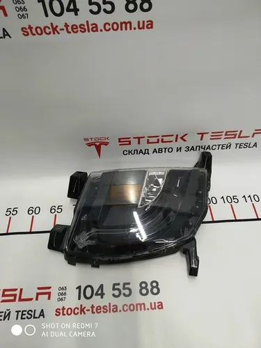 2 Farol de neblina direito (vazio) (EUA) Tesla modelo S, modelo S REST 1024017-00-C