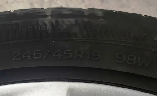 Wielset met schade (velg19*8.0J band Michelin Primacy 245/45 R19 TPMS sensorbeschermer 4,79 mm) Tesla model S 1054045-00-D