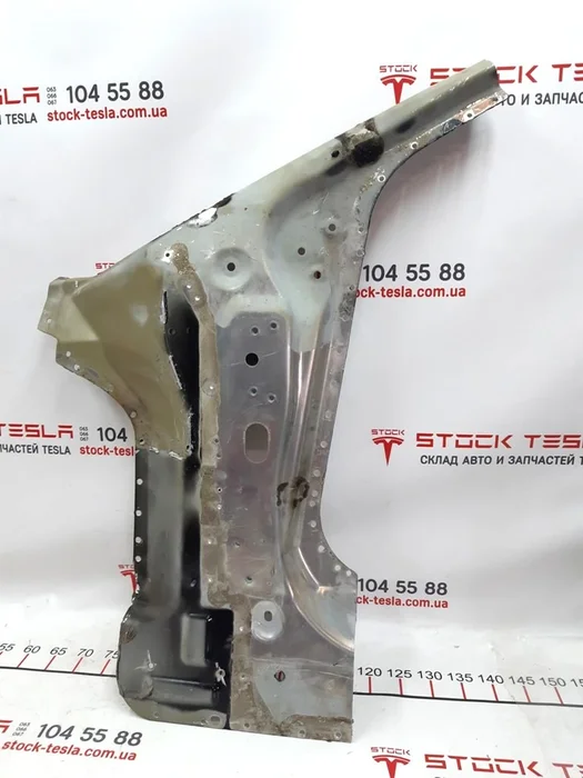 A 柱中间半角前左面板装配车门铰链支架 Tesla Model S、Model S REST 1024211-S0-B